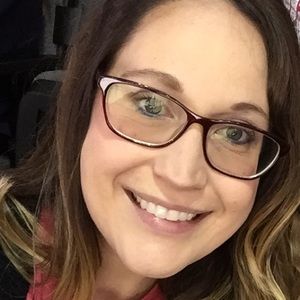 Meet your Posher, Jen